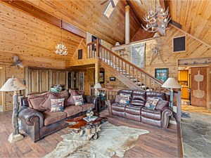 Living Room Master